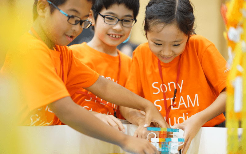 閉じる