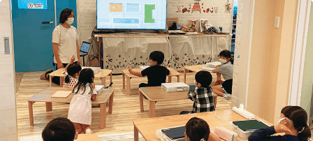 学童保育&nursery MoreKids (提供:株式会社コトイズム)